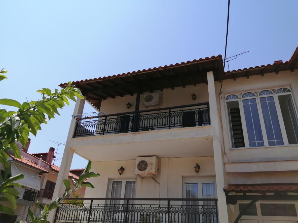 Villa Alexandra Ierissós Exterior foto