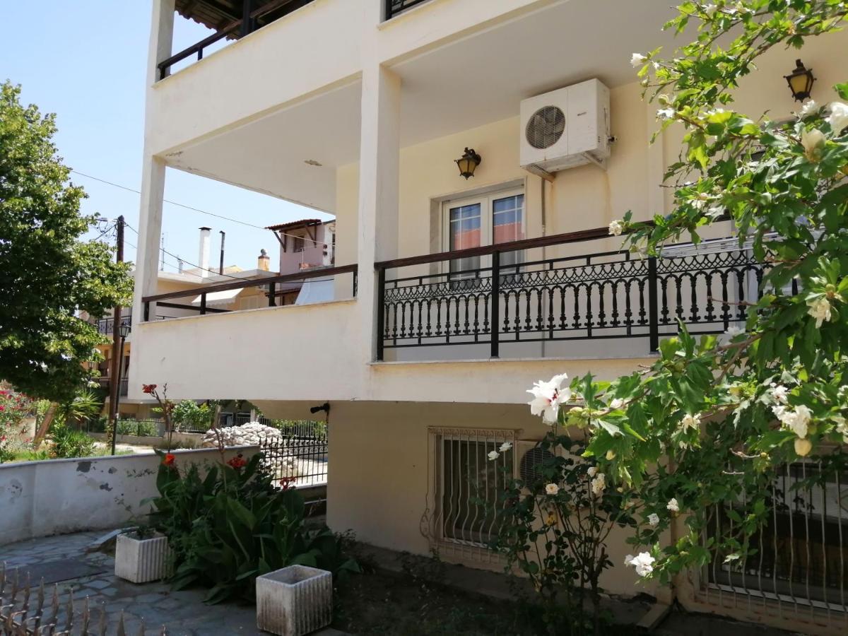 Villa Alexandra Ierissós Exterior foto